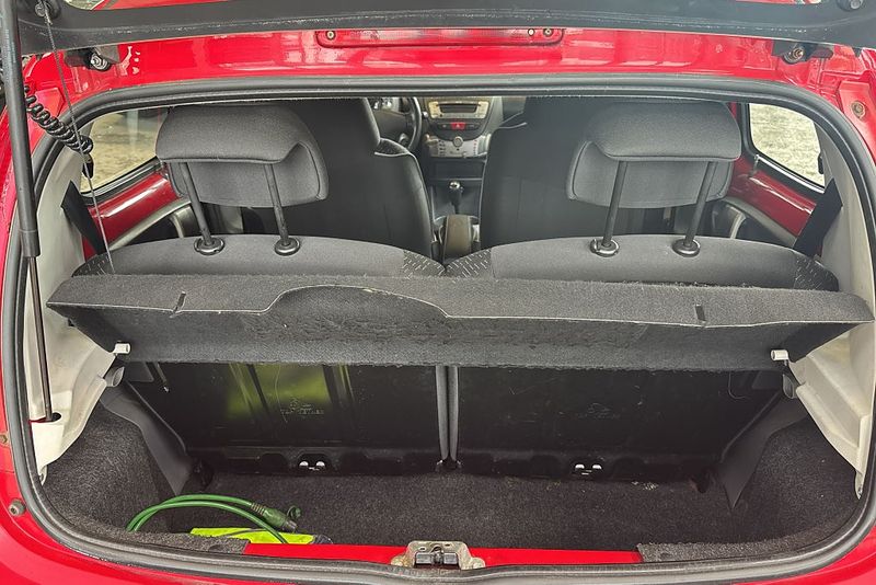 Peugeot 107 bild 16