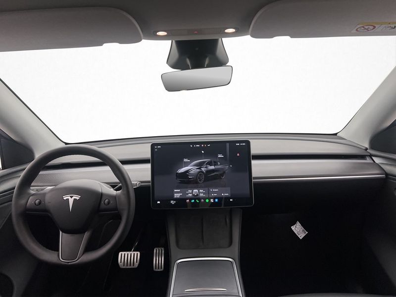 Tesla Model Y bild 13