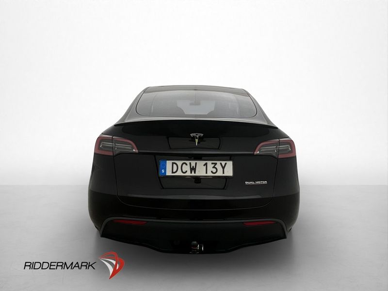 Tesla Model Y bild 8