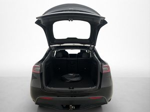 Tesla Model Y bild 16
