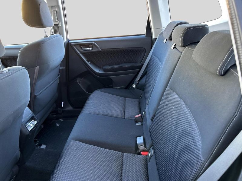 Subaru Forester bild 12