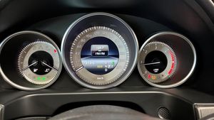 Mercedes E220 bild 18