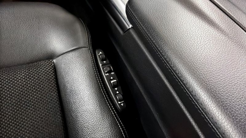Mercedes E220 bild 14