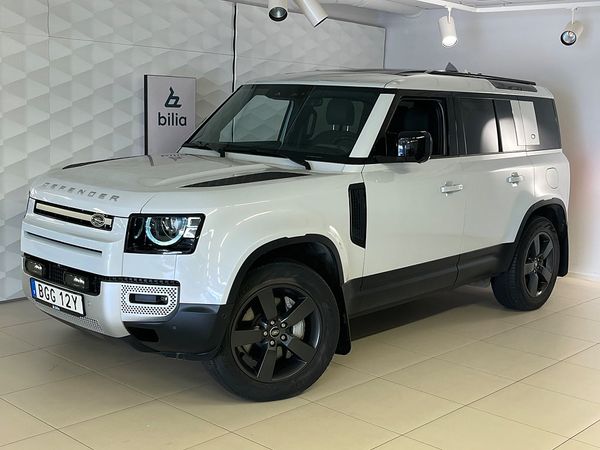 Land Rover Defender 110 P400e SE / Panoramatak - 2023