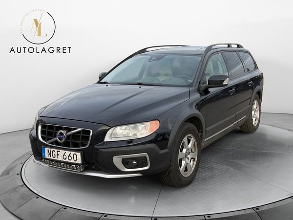 Volvo XC70 D5 AWD 215HK Skinn Taklucka Dragkrok Navi Euro 5 - 2013