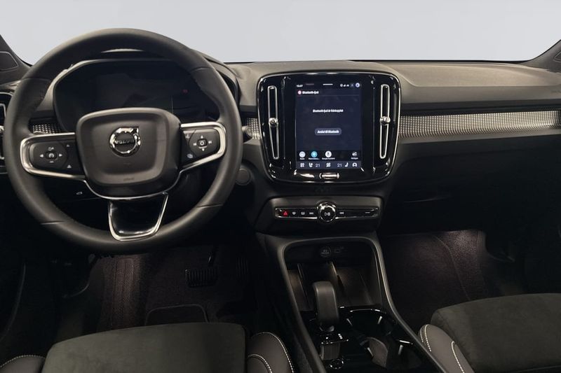 Volvo EX40 bild 6