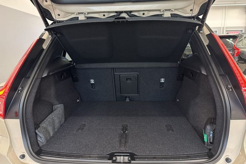 Volvo EX40 bild 26