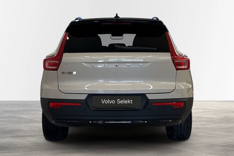 Volvo EX40 bild 8