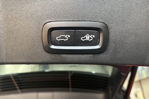 Volvo EX40 bild 16