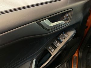 Ford Focus bild 18