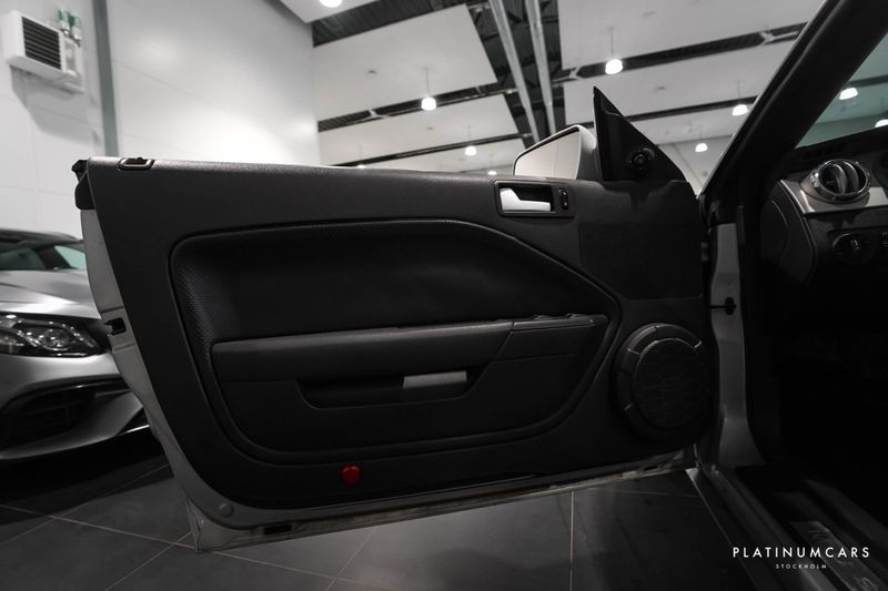 Ford Mustang bild 15