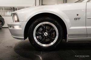 Ford Mustang bild 19