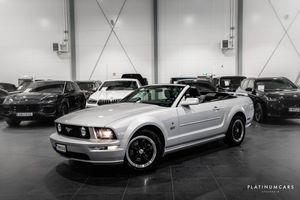 Ford Mustang bild 1