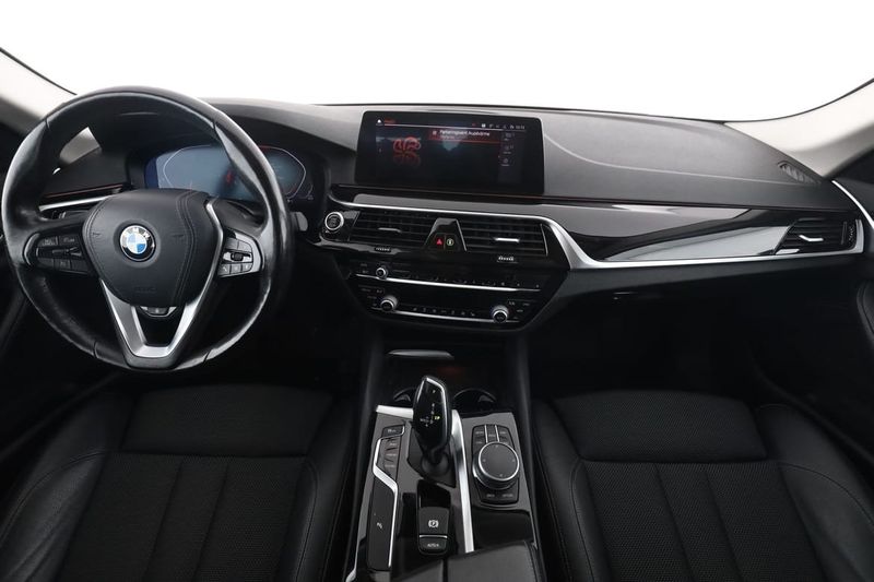 BMW 520 bild 13