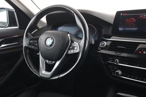 BMW 520 bild 14