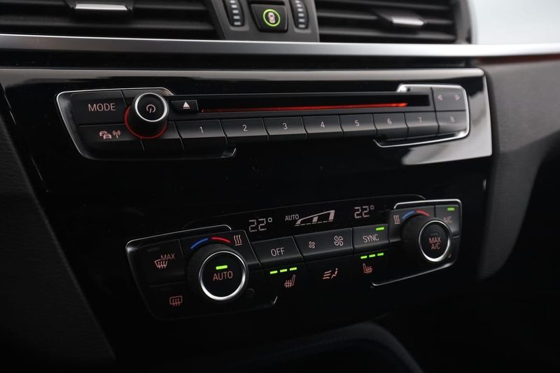 BMW X1 bild 24