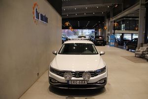 Volkswagen Passat bild 2