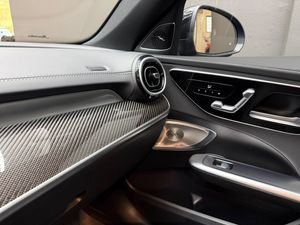 Mercedes C63 AMG bild 14