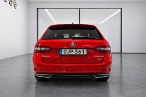 Skoda Superb bild 6