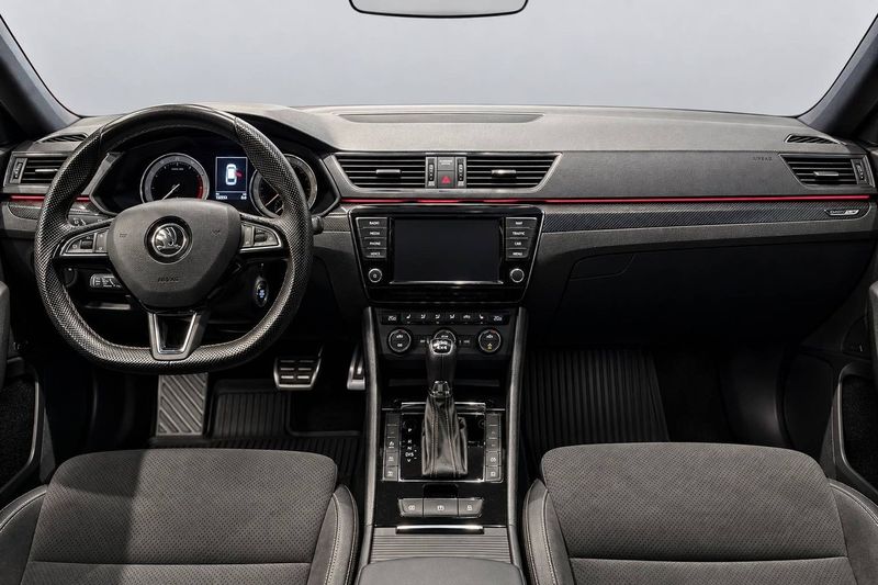 Skoda Superb bild 16