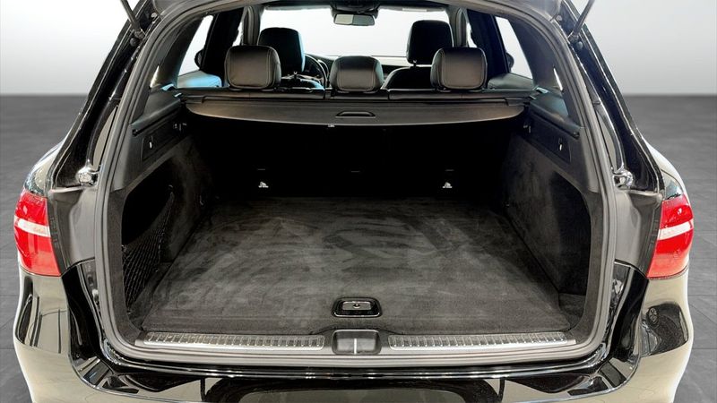 Mercedes GLC220 bild 10