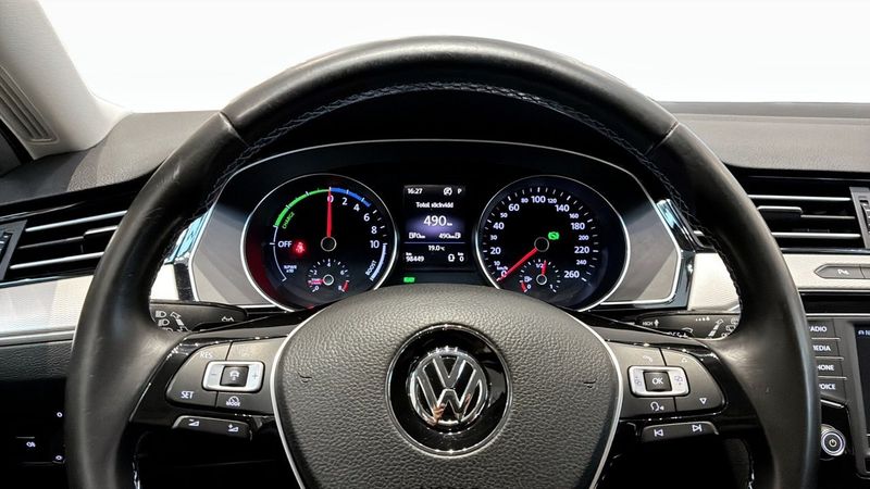 Volkswagen Passat bild 20