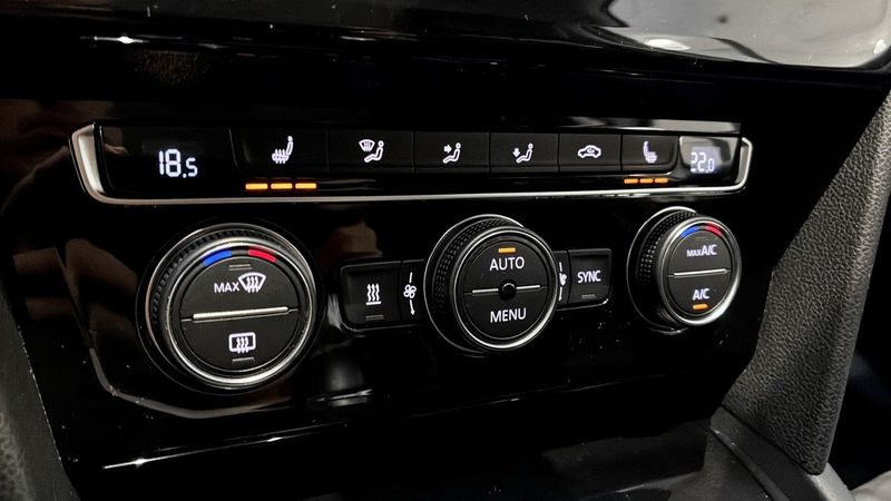 Volkswagen Passat bild 17
