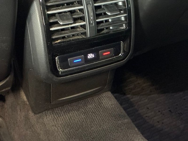 Volkswagen Passat bild 21