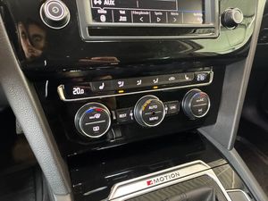 Volkswagen Passat bild 23