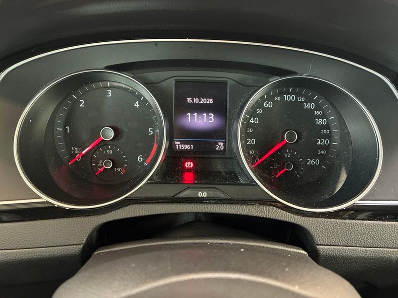 Volkswagen Passat bild 18