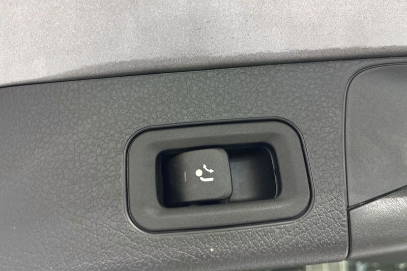 Mercedes GLB200 bild 13