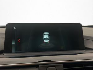 BMW 330 bild 16