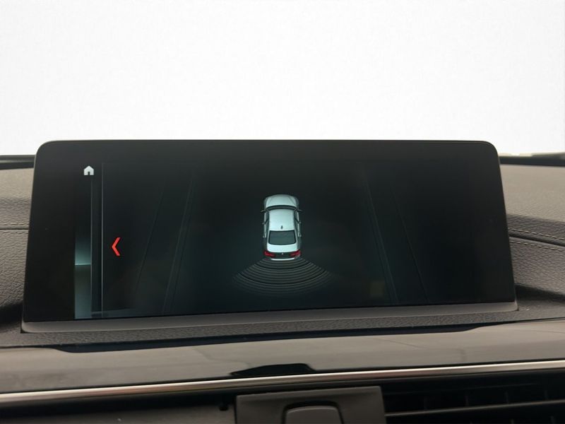 BMW 330 bild 16