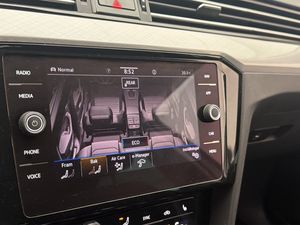 Volkswagen Passat bild 30