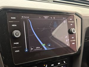 Volkswagen Passat bild 24