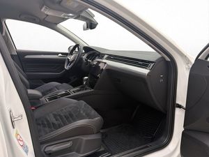 Volkswagen Passat bild 11