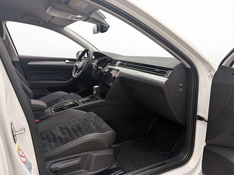 Volkswagen Passat bild 11