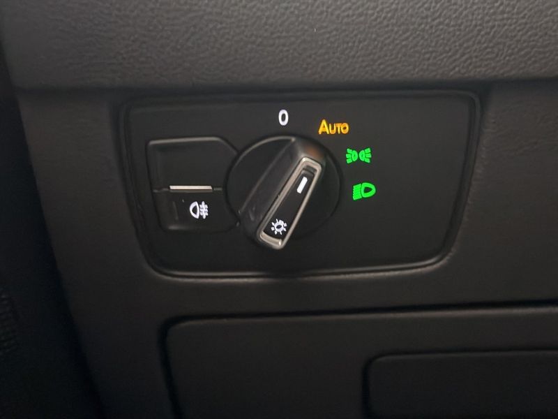 Volkswagen Passat bild 20