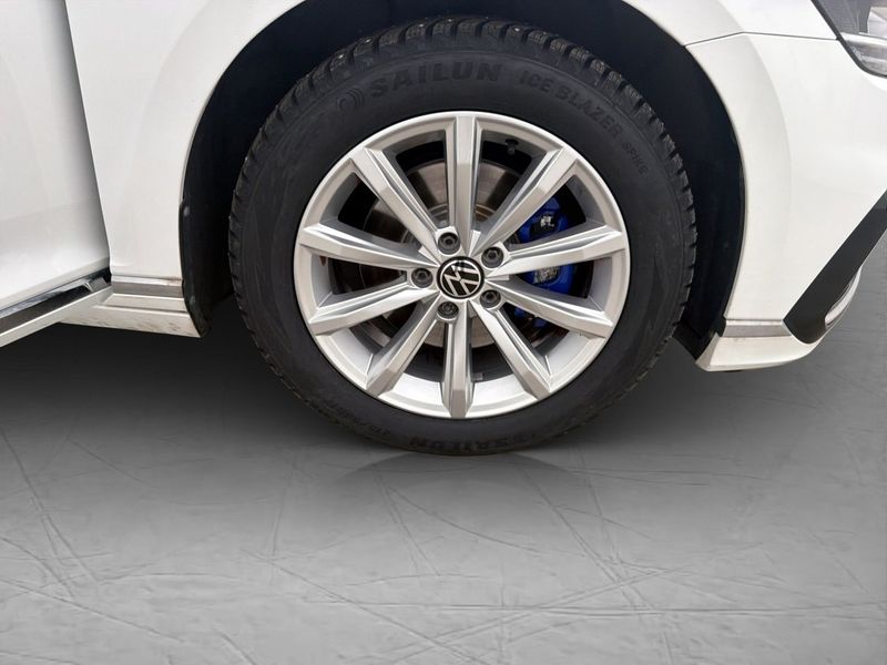 Volkswagen Passat bild 34