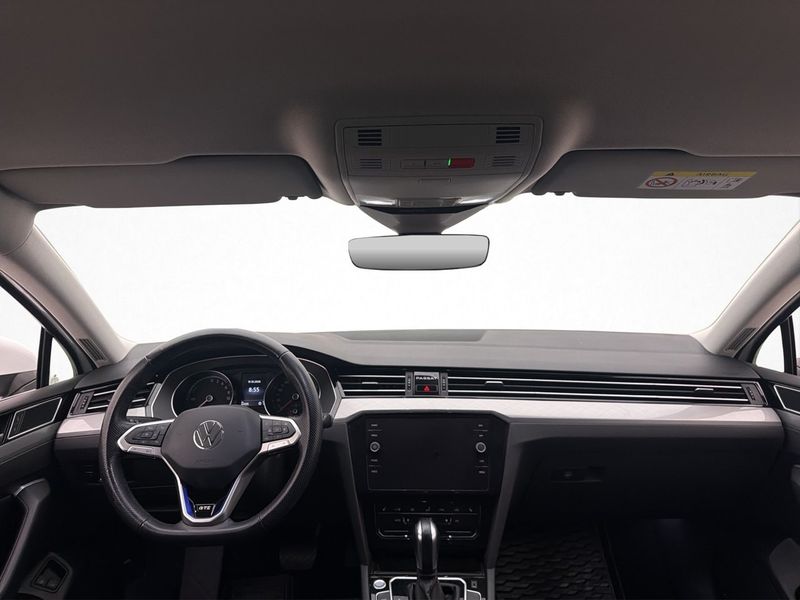 Volkswagen Passat bild 13