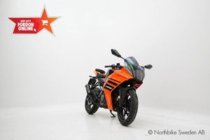 KTM RC 125 bild 12