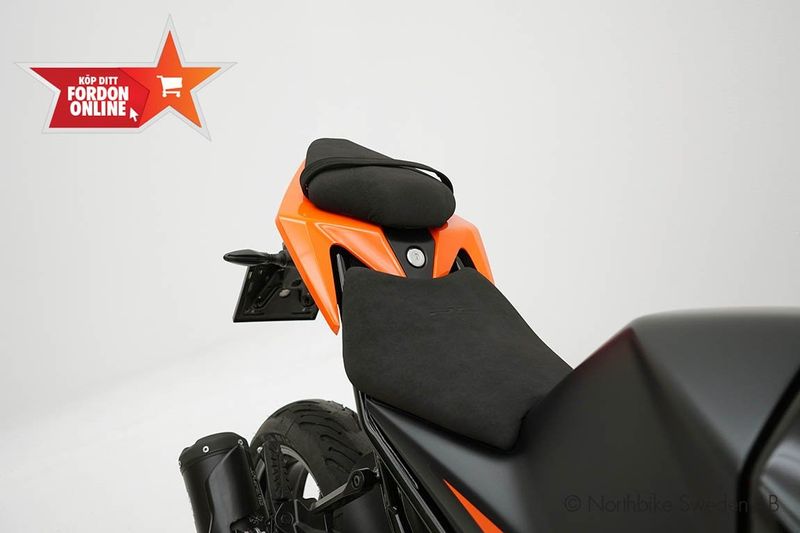 KTM RC 125 bild 8