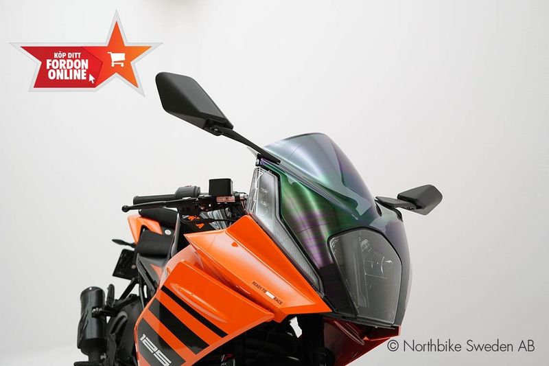 KTM RC 125 bild 11