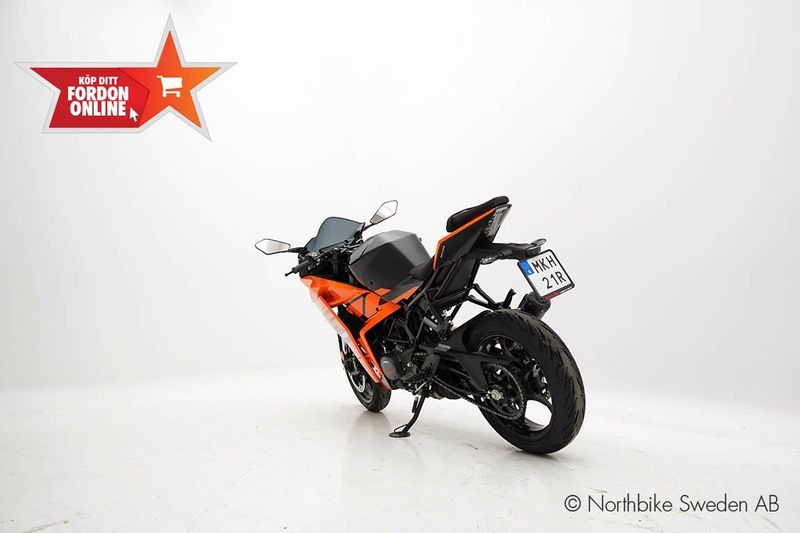 KTM RC 125 bild 15