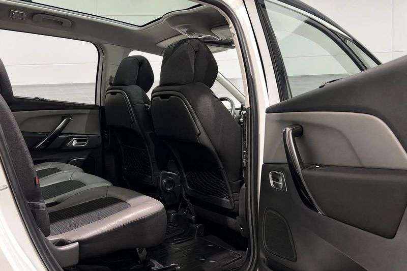Citroen C4 Picasso bild 9