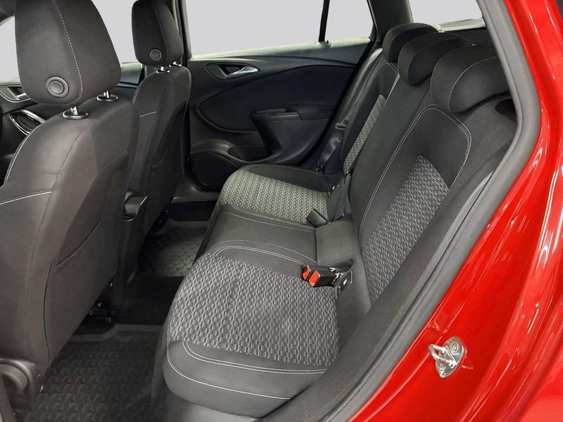Opel Astra bild 9