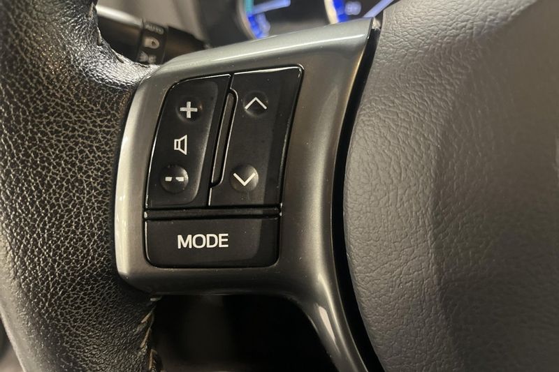 Toyota Yaris bild 21