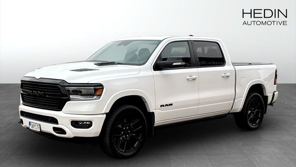 RAM 1500 LARAMIE Låg skatt V8a - 2022
