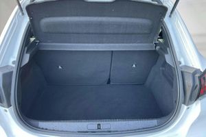 Peugeot 208 bild 9