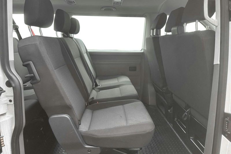 Volkswagen Caravelle bild 8